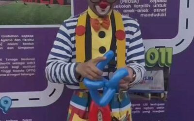 Tak tahu nak buat apa hujung minggu ini? Jom ke Karnival Zakat Selangor di Dataran Karnival Stadium Shah Alam pada 28 dan 29 September ini!  Asnaf boleh membuat semakan status bantuan, perkhidmatan taksir dan bayar zakat selain pelbagai aktiviti menarik untuk seisi keluarga seperti petting zoo, kaunter bayar saman dengan diskaun 30% PDRM dan JPJ, karnival iKerjaya dan juga lebih 20 food truck pun ada.   Ayuh datang untuk peluang berinteraksi secara langsung dengan team Lembaga Zakat Selangor!  #zakatselangor #karnivalzakatselangor #buatapaweekend #zakat #karnivalzakat #selangor #asnaf