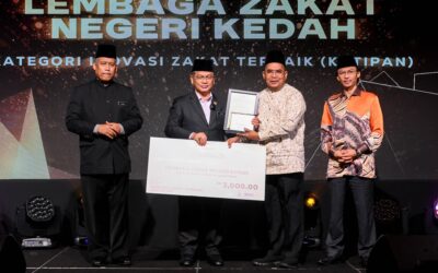 Lembaga Zakat Negeri Kedah terima Anugerah Zakat Kebangsaan 2024