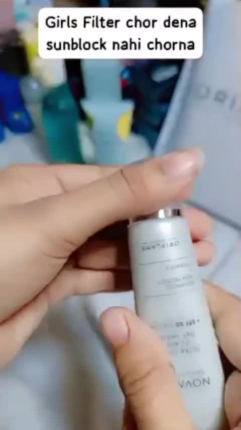 ☀️ نوویج+ سن شیلڈ SPF 50 کے زبردست فوائد ☀️ ✨ یہ جلد کو سورج کی نقصان دہ شعاعوں…