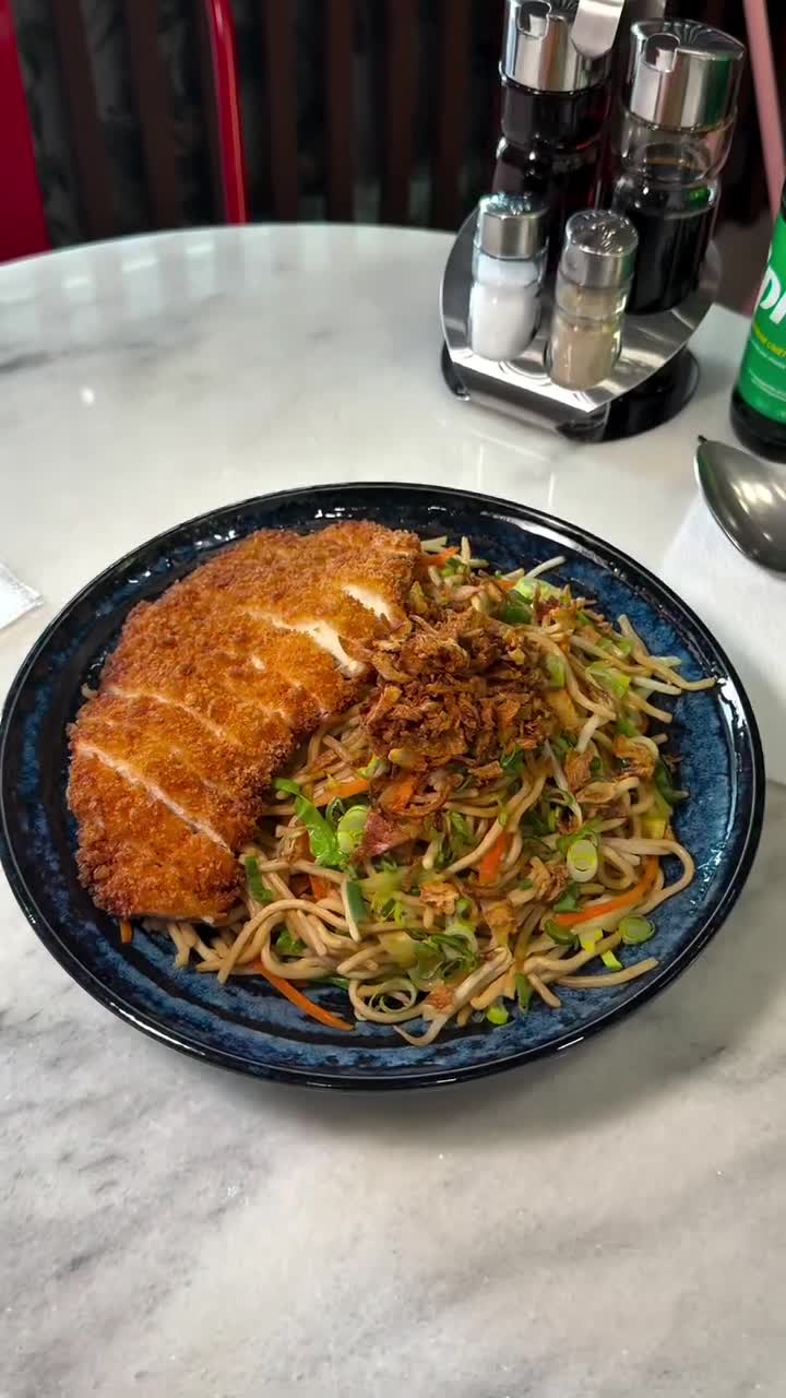Ffm’s NEW Foodspot 🌿 Wenn ihr auf asiatisches Essen steht, müsst ihr diesen…