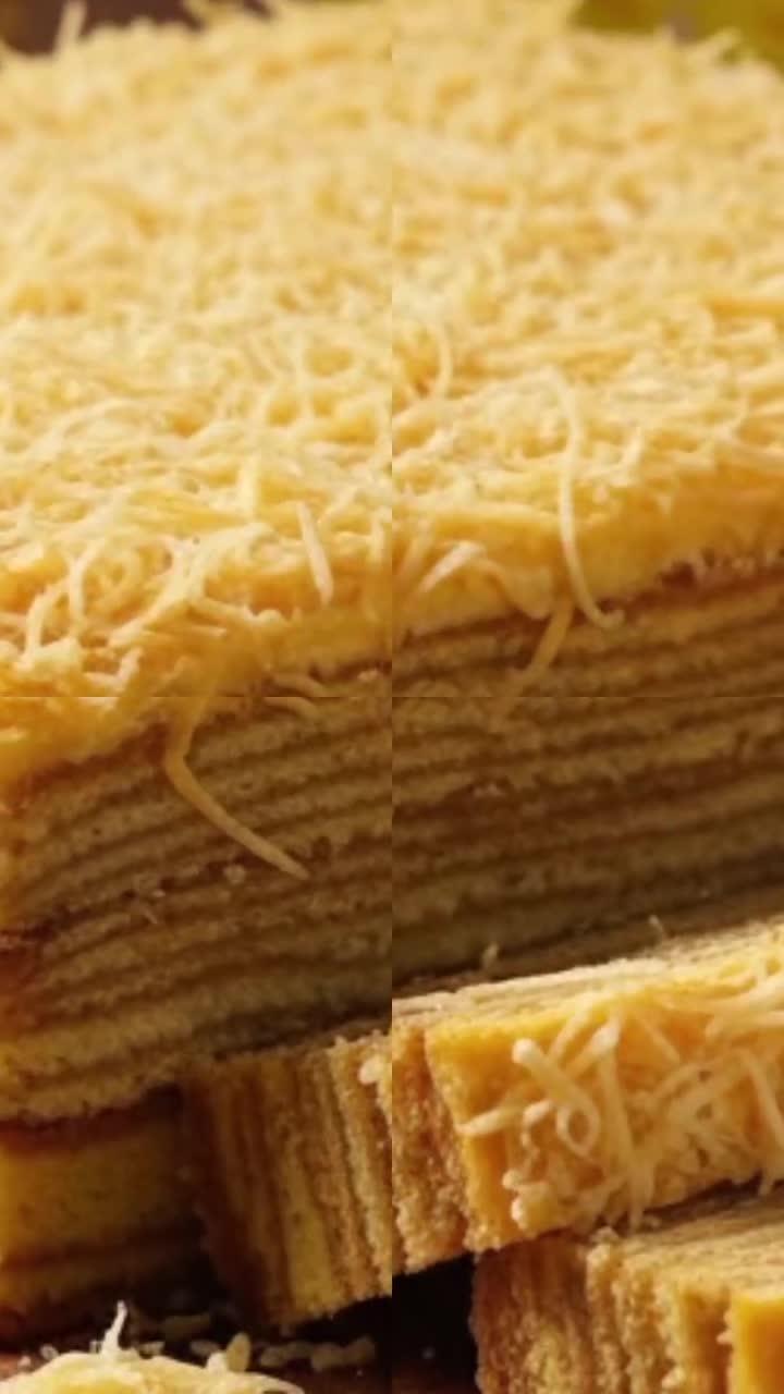 Layerku ya alya #halalfood #oleholehbatam #kuelapis #singapore #batam
